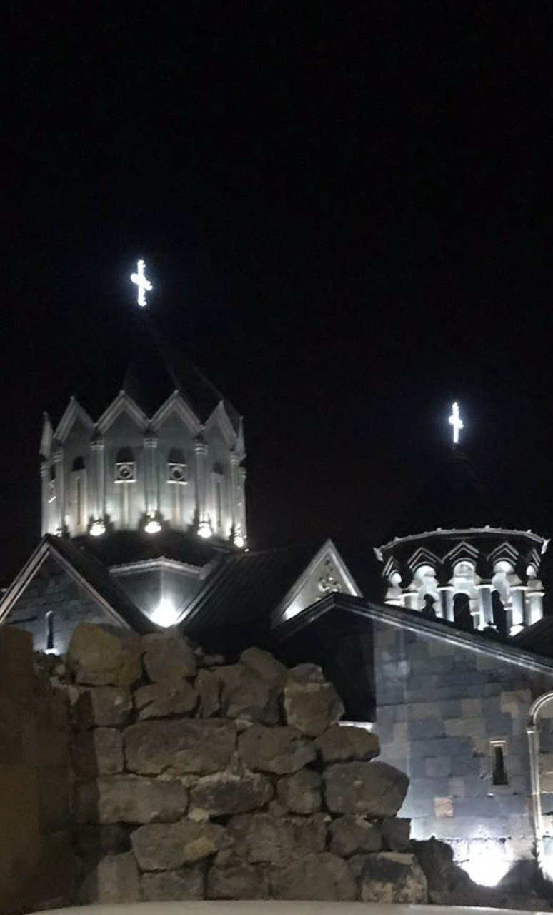 Агарак — Амберд — Озеро Кари — Алфавит — Оганаванк